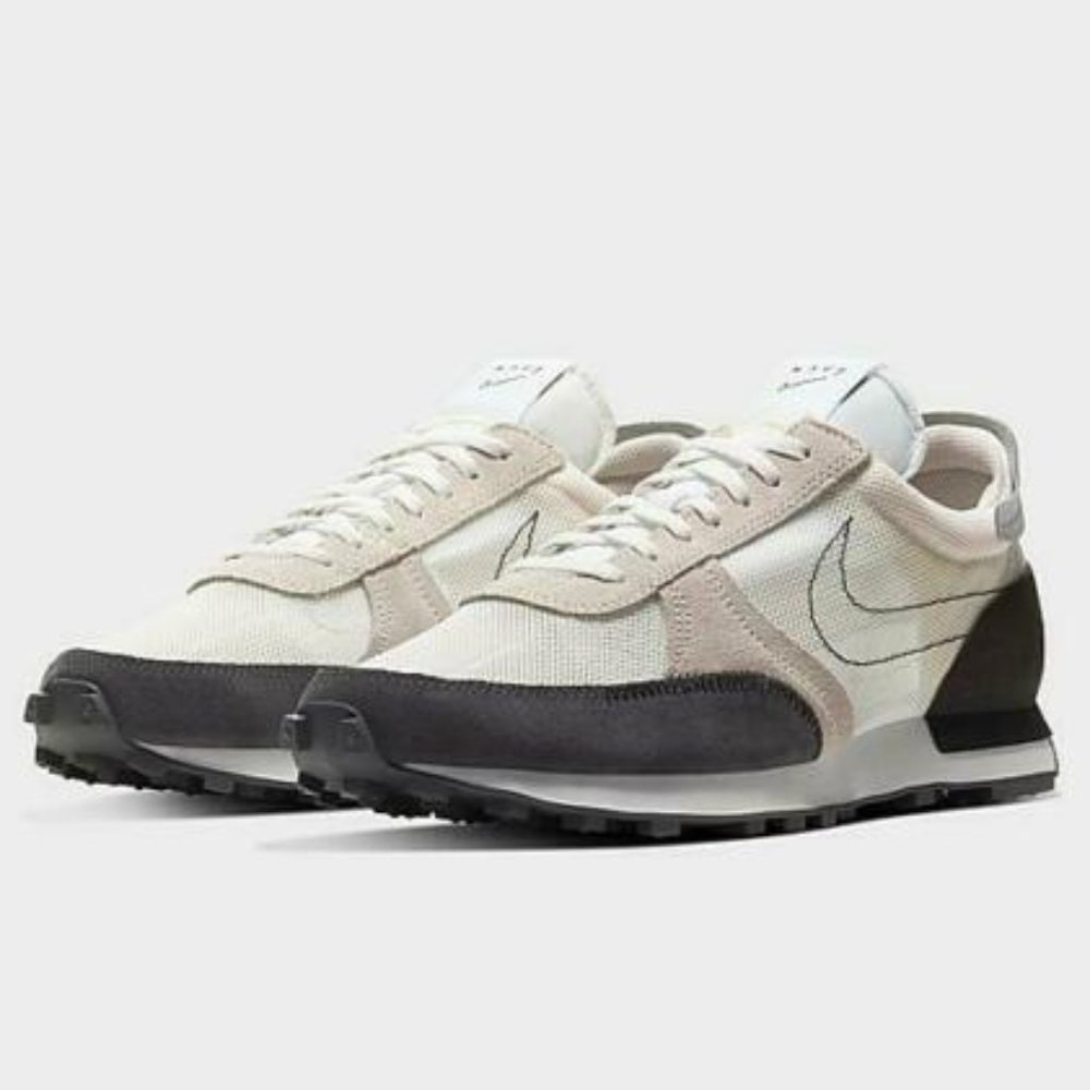 Nike Daybreak Type Light Orewood Brown Grey Black - Picture 2 of 6